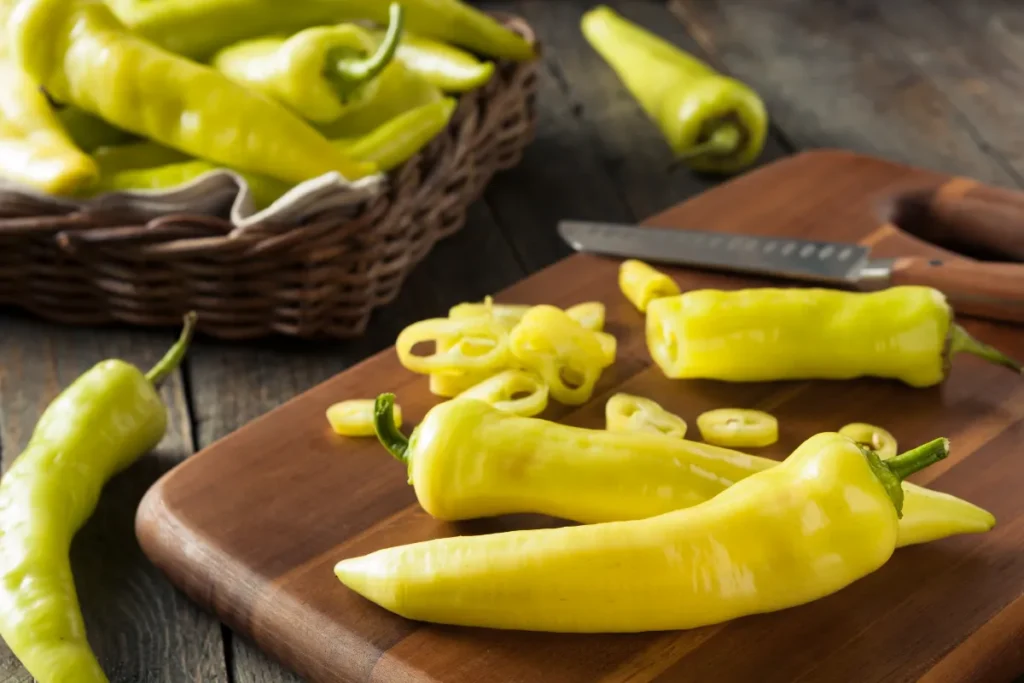 Sliced banana pepper